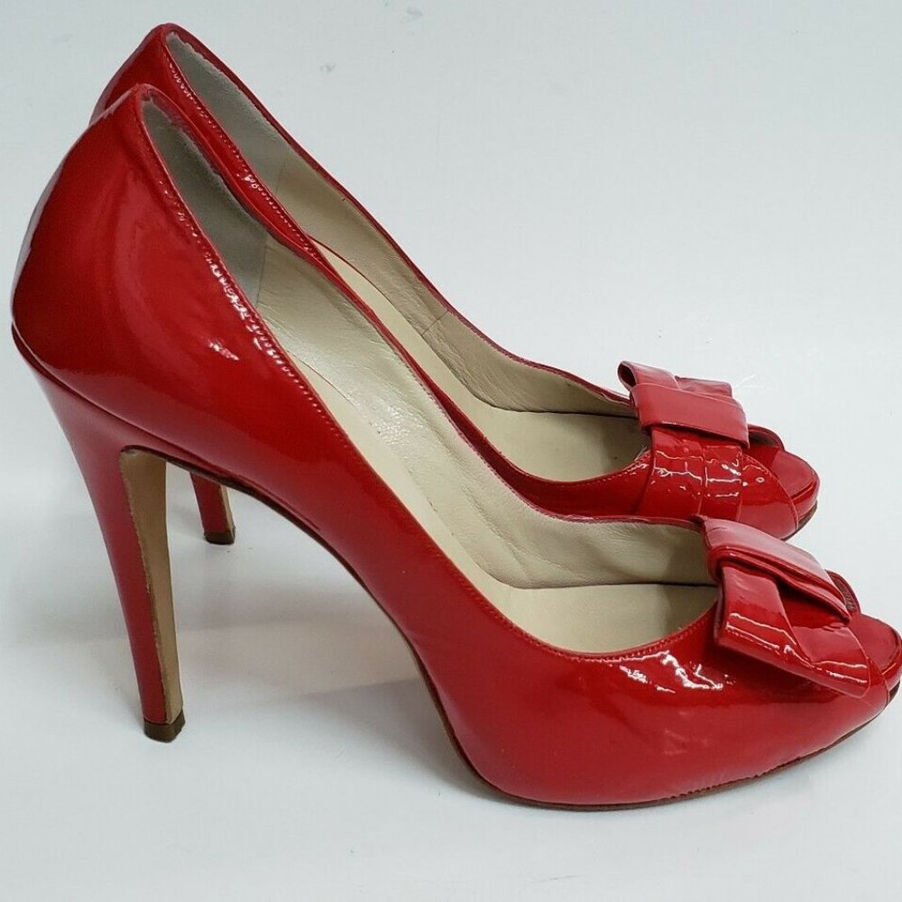 Rodo Women's Size 6.5 EU 37 Red Patent Leather